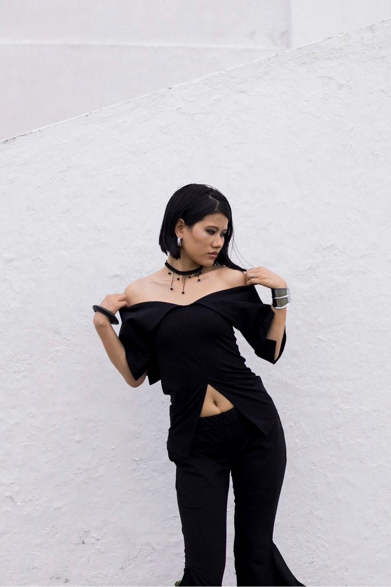 Veilbreaker Top